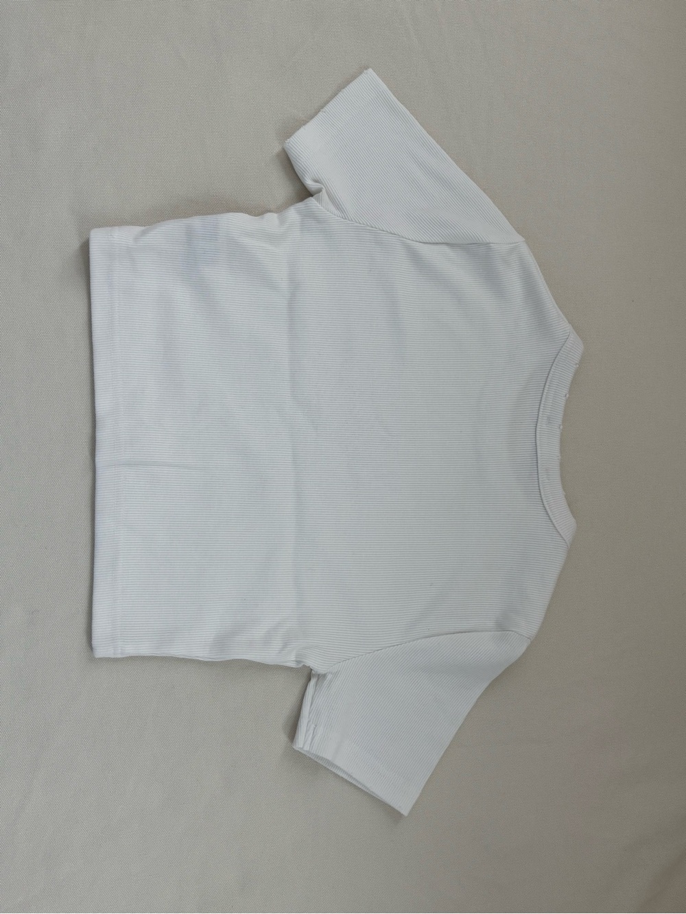 Zara Cropped Ribbed T-Shirt - Picture 7 of 7